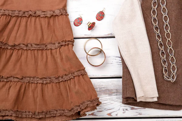 Bayan sonbahar giyim ve aksesuarları, kapat.