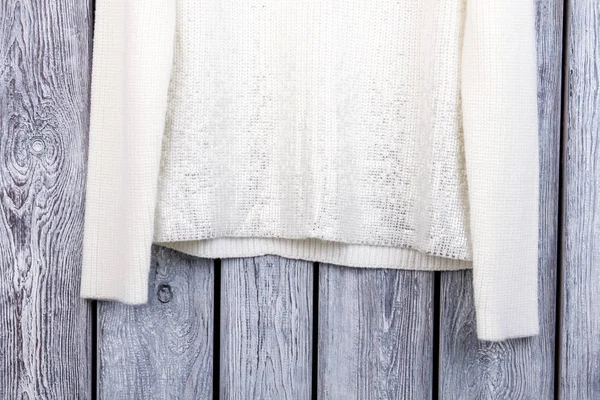 Beyaz yün giyim kadar kapatın.