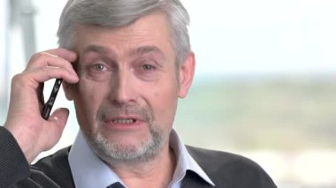 Evet olgun beyaz işadamı portresi kapatın.