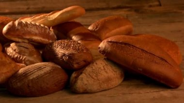 Ekmek çeşitli natürmort.