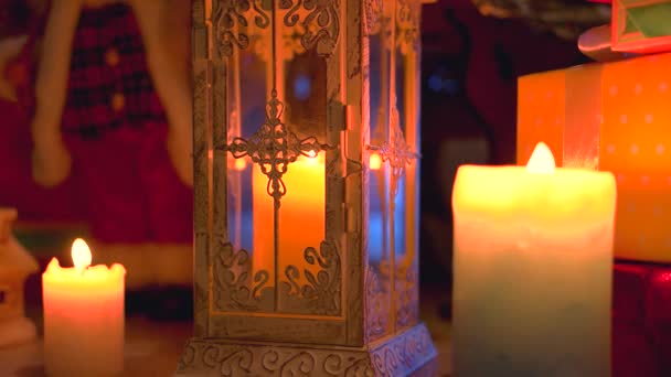 Christmas background with burning candles. — Stock Video