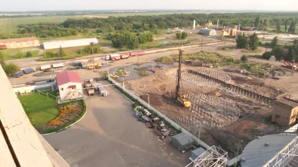 Instalación de granos en el área rural, vista superior . — Vídeo de stock