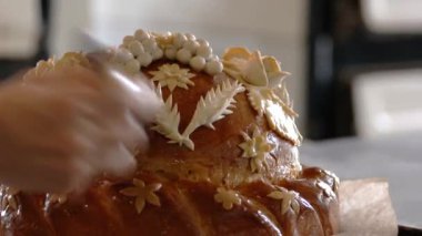 Yuvarlak somun cam kadın.