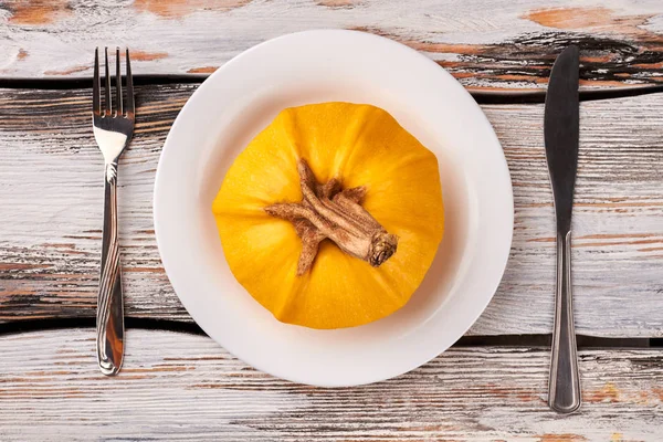 Halloween or Thanksgiving holiday table place setting. — Stock Photo, Image