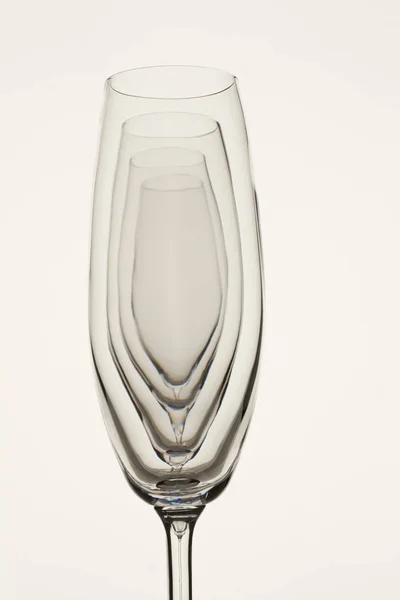 透明な空のグラス シャンパン カップ. — ストック写真