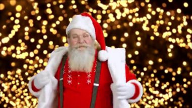 Eski komik Noel Baba dans ediyor.