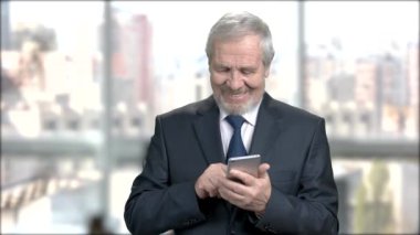 Üst düzey Mali İşler Müdürü manifatura bir mesaj.