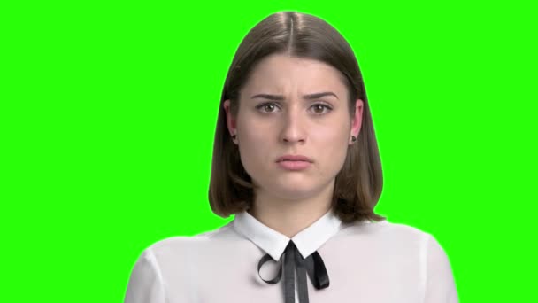 Portrét smutné ženy. — Stock video