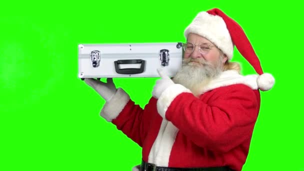 Senior Santa tonen zaak vol geld. — Stockvideo