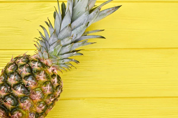 Fresh organic pineapple on wooden background. — Stock Photo, Image