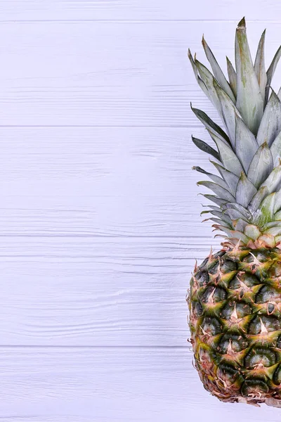 Hawaiian pineapple and copy space. — Stock Photo, Image