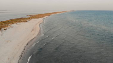 Mavi su ile plaj ve deniz ile Amazing deniz manzarası.