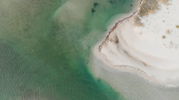 Vista aérea da superfície da água por drone . — Fotografia de Stock