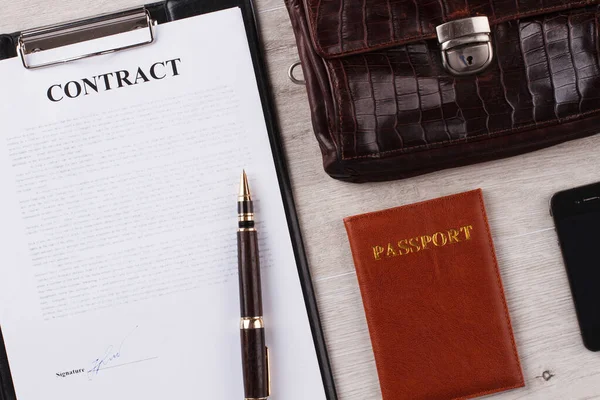 Contract with pen close up. — Stock Photo, Image