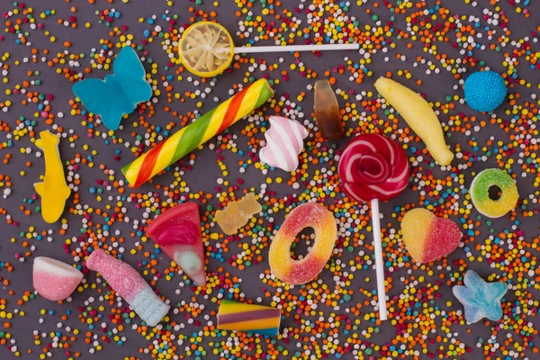 Colored candies, sweets and lollipops. — Stock Photo, Image