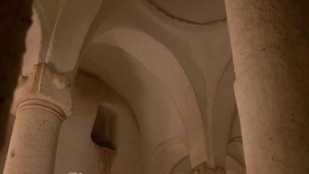 Interior of column cave church at Cappadocia. — Stock Video