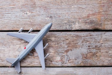 Eski vintage masada oyuncak plastik uçak.