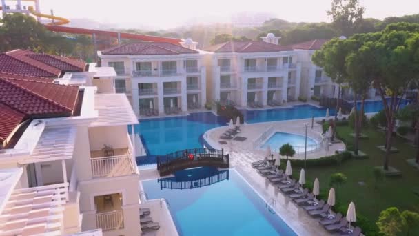 Krásné panorama hotelu v Beleku, Turecko. — Stock video