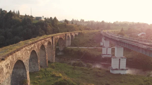 Conceito de ponte ferroviária. — Fotografia de Stock