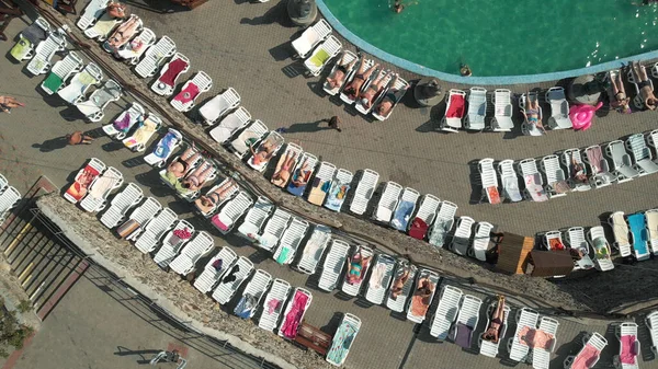 As pessoas estão a ficar bronzeadas.. — Fotografia de Stock