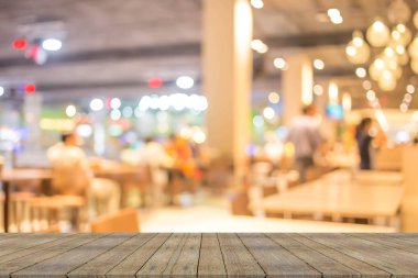 Kahve dükkanı görüntüde bulanıklık.