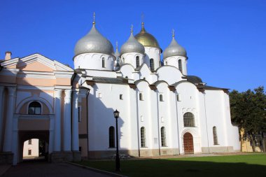 Canon EOS 650D 1 / 200 s F13 ISO100 24 mm