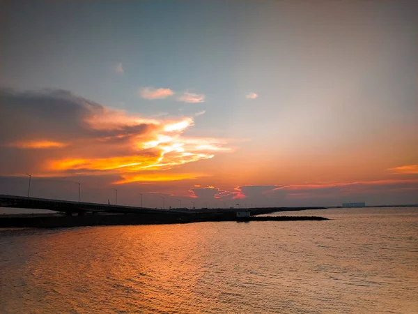 Raggio Del Tramonto Sulla Spiaggia Jakarta Indonesia — Foto Stock