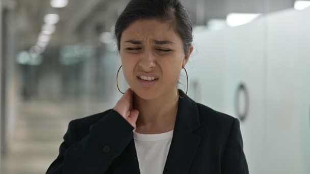 Portrait of Stressed Young Indian Businesswoman having Neck Pain — Stock Video