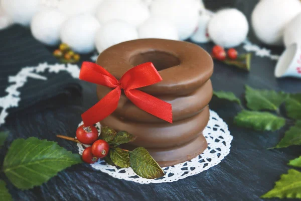 Traditional German Layered Winter Cake Called Baumkuchen Glazed Chocolate Decorated — Stock Photo, Image