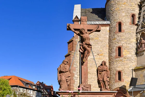 Heppenheim Germany September 2020 Sculpture Jesus Cross Front Old Church — Stock Photo, Image