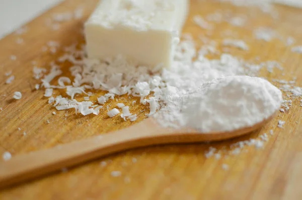 Benciller Waschmittel, Kernseife ve Natron