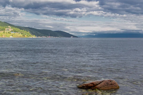Pierre Sur Côte Galets Dans Baikal Lac Bleu Sur Fond — Photo