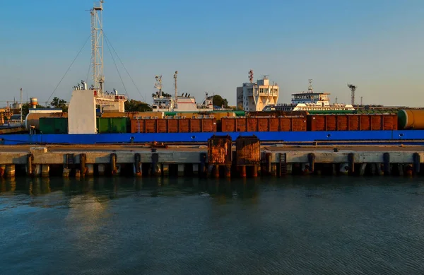 Vue Générale Port Industriel Avec Des Navires Des Barges Avec — Photo
