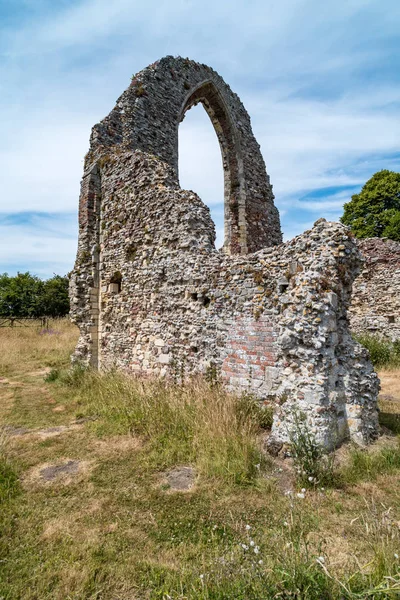 Leiston, Suffolk, İngiltere, İngiltere 'deki Leiston Manastırı kalıntıları