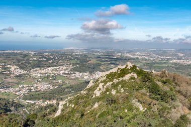 Portekiz, Sintra 'daki Pena Sarayı' ndan Vadi Manzarası