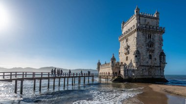 Lizbon, Portekiz 'deki Tagus Nehri üzerindeki Belem Kulesi