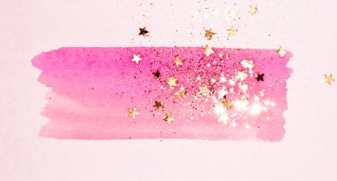 Altın glitter ve soyut pembe suluboya sıçrama vintage nostaljik renklerde üzerinde parlak yıldız.