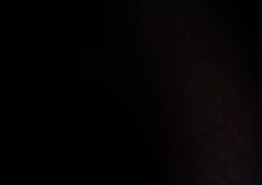 Çokgen biçiminde koyu siyah vektör örtüsü.