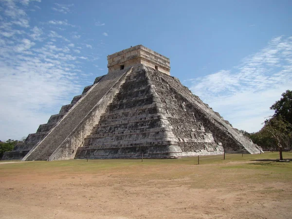México Chichen Itza Panorama Com Piramida — Fotografia de Stock