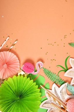 Festival arka plan. Tropikal Tema. Yaz. Hawaii. Parti, doğum günü. Yukarıdan görüntüleyin. Düz yatıyordu.