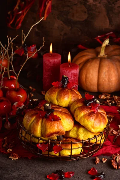 Încă Viaţă Mâncare Halloween Dulciuri Mere Bomboane — Fotografie, imagine de stoc