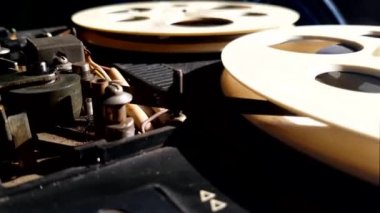 Manyetik Makara Bant Kaydedici.