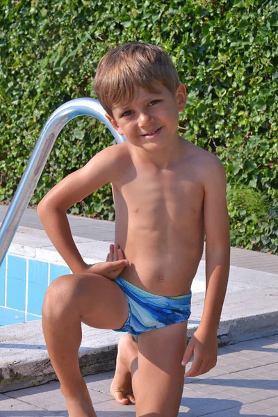 Little Kid Swimsuit Swimming Pool — Stock Photo, Image