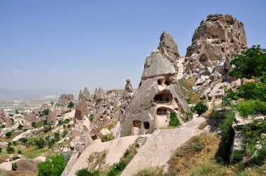 Uchisar Şatosu, Anadolu 'nun orta kesimindeki Capadocia' da yer almaktadır.