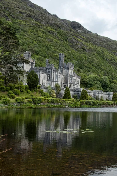 Kylemore Abbey Located Connemara County Galway Ireland — Stock Photo, Image