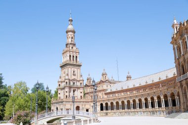 Plaza de Espana (İspanya Meydanı, İngilizce) Sevilla, İspanya 'da yer almaktadır.