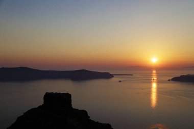 Yunanistan 'ın Santorini adasında gün batımı