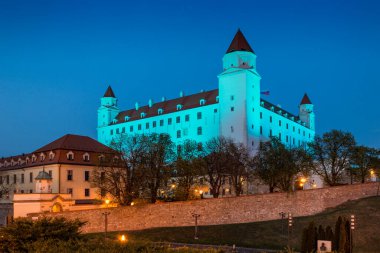 Mavi Kale, Bratislava, Slovakya.