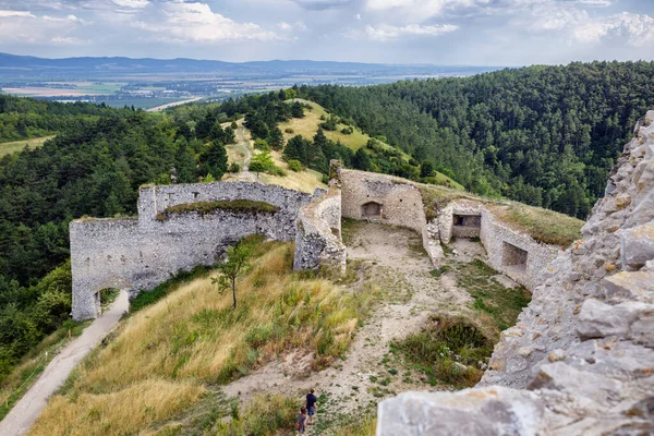 Ruinas Del Castillo Cachtice Eslovaquia —  Fotos de Stock