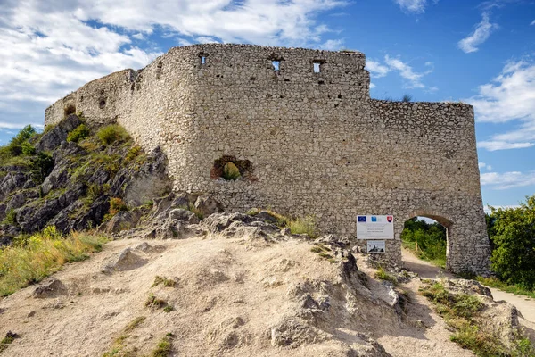 Ruinas Del Castillo Cachtice Eslovaquia —  Fotos de Stock